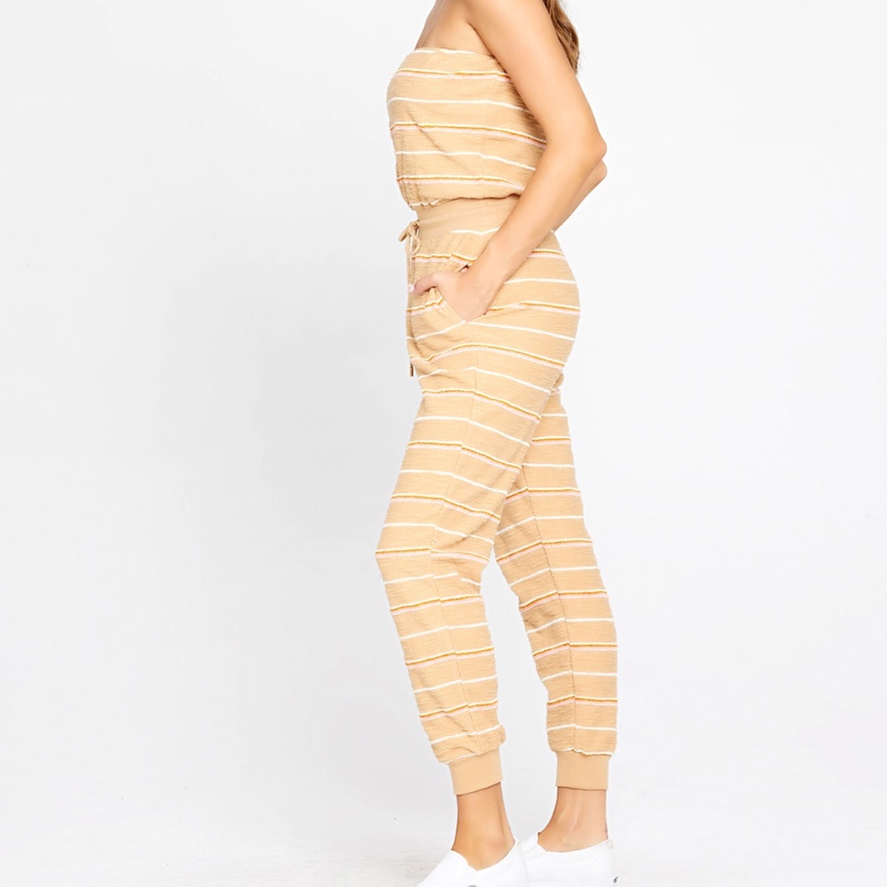 L*SPACE North Shore Jumper size Medium - Picture 2 of 4